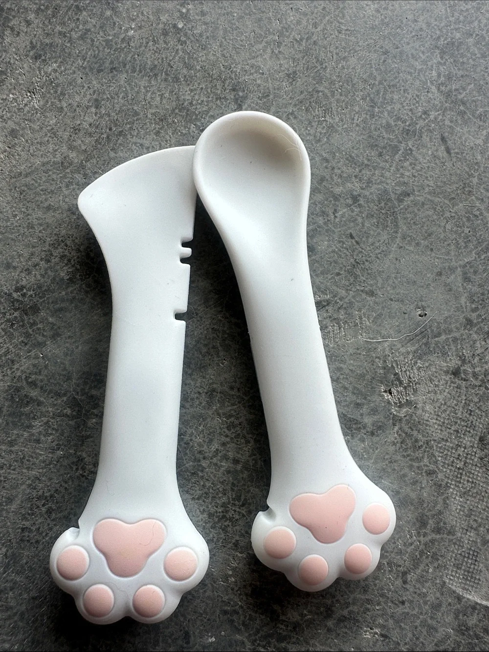 White Cat Paw Multi-Function Pet Can Opener Set